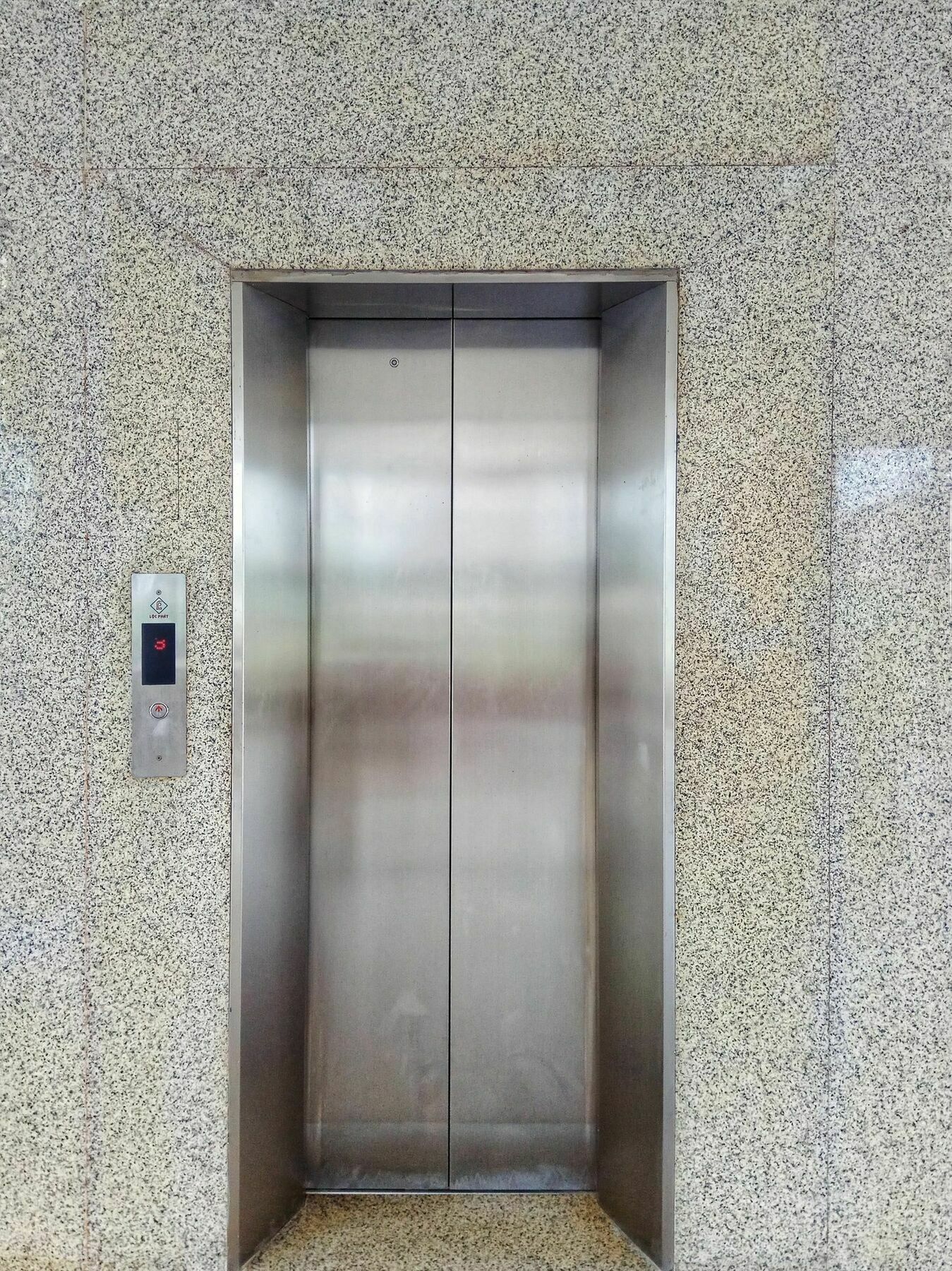 Aloha Hotel Дуонг-Донг Экстерьер фото